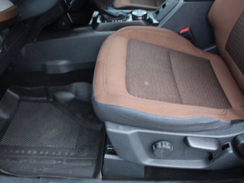 Used 2022 Ford Bronco Outer Banks image 38