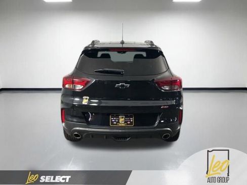 Used 2022 Chevrolet TrailBlazer RS FWD image 5
