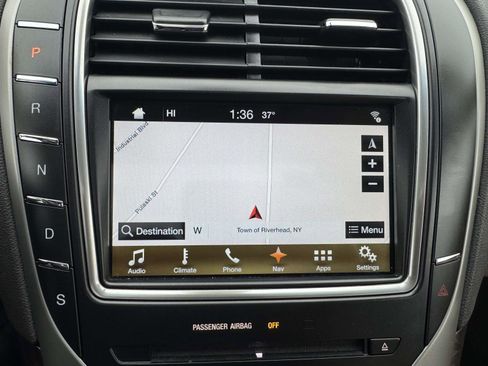 Used 2016 Lincoln MKX Reserve w/ Climate Package image 27