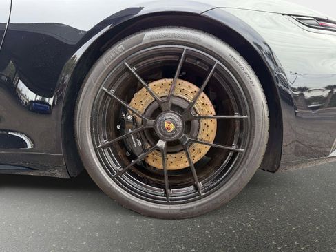 Used 2026 Porsche 911 Targa 4 GTS image 16