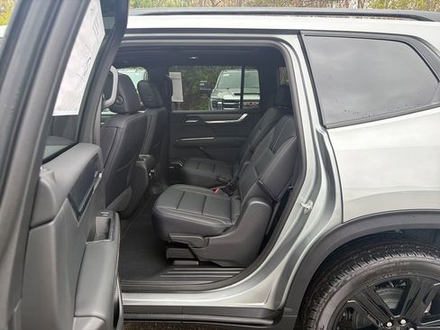 New 2026 GMC Acadia Elevation w/ Black Edition AWD/4WD image 21