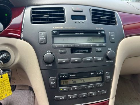 Used 2002 Lexus ES 330 FWD image 27