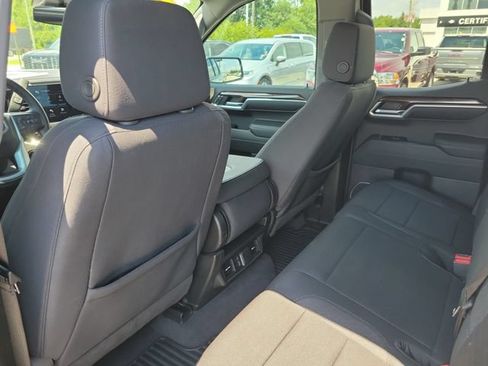 Used 2024 GMC Sierra 1500 Elevation AWD/4WD image 13