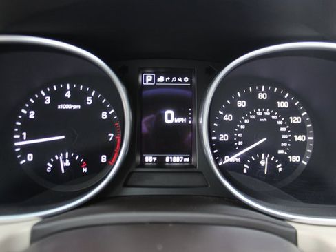 Used 2018 Hyundai Santa Fe Limited w/ Cargo Package image 18