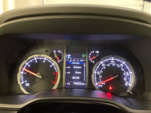 Used 2023 Toyota 4Runner TRD Off-Road image 21