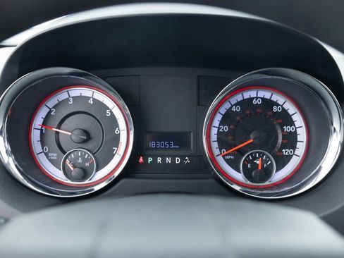 Used 2011 Dodge Grand Caravan Express FWD image 33