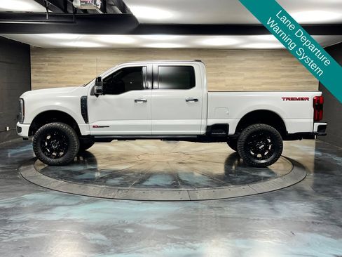 Used 2024 Ford F350 Platinum w/ Tremor Off-Road Package AWD/4WD image 11