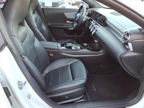 Used 2020 Mercedes-Benz CLA 250 w/ Premium Package image 16