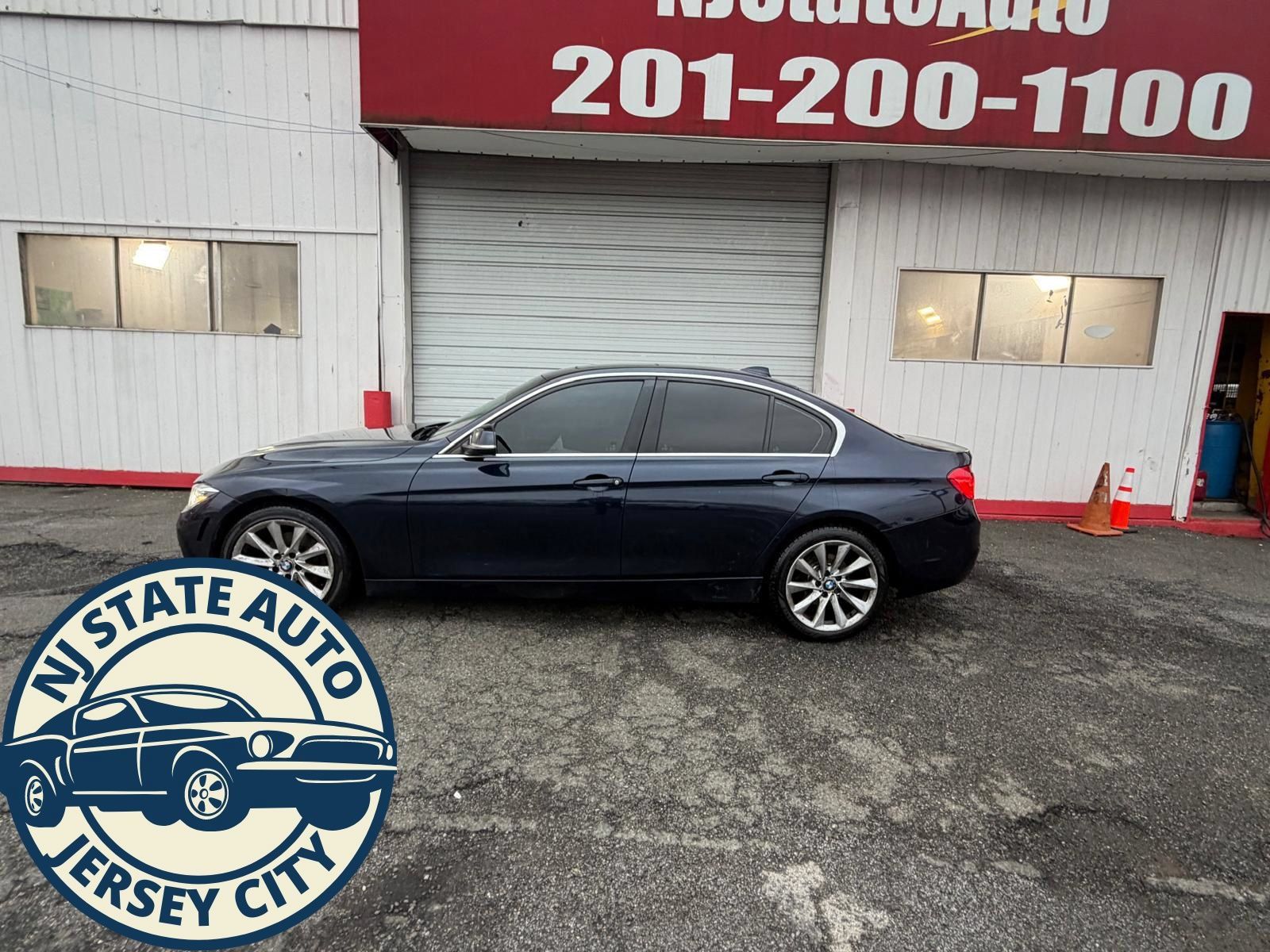 Used 2016 BMW 328d xDrive Sedan AWD/4WD image 2