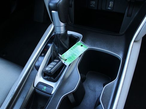 Used 2018 Honda Accord LX image 21