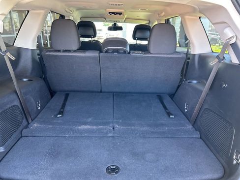 Used 2020 Dodge Journey SE w/ SE Popular Equipment Group FWD image 11