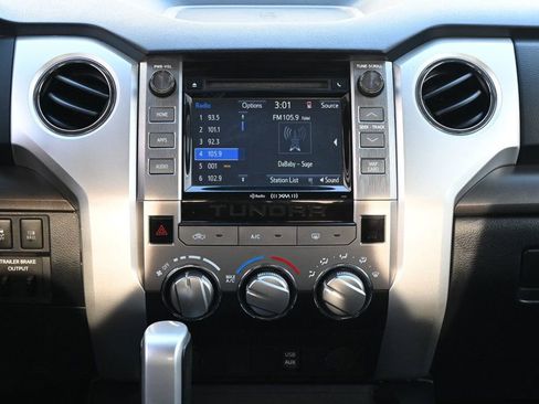 Used 2017 Toyota Tundra SR5 w/ TRD Off Road Package image 10