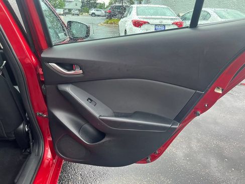 Used 2015 MAZDA MAZDA3 i Sport FWD image 25
