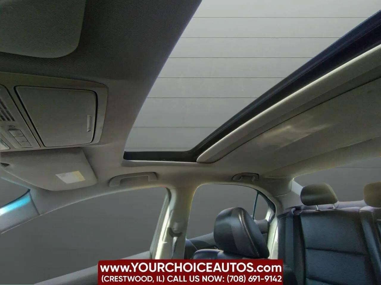 Used 2012 Acura TSX Sedan FWD image 36