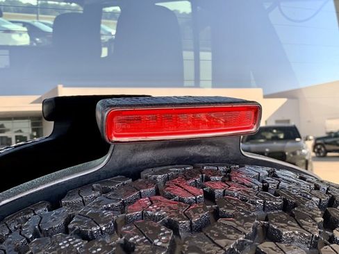 Used 2024 Jeep Wrangler Unlimited Rubicon image 46