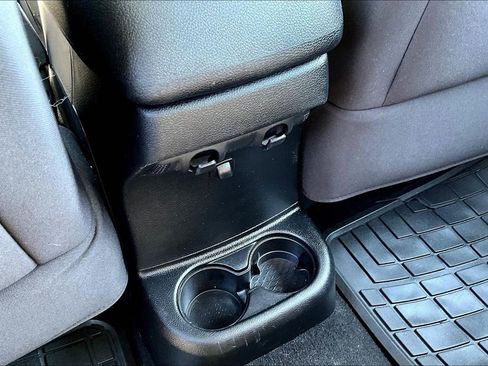 Used 2013 Jeep Wrangler Unlimited Sport AWD/4WD image 10