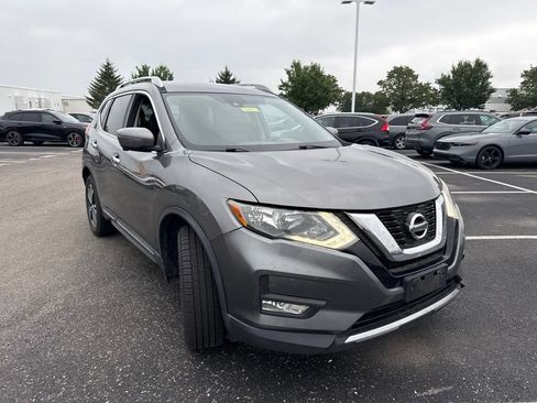 Used 2017 Nissan Rogue SL AWD/4WD image 14