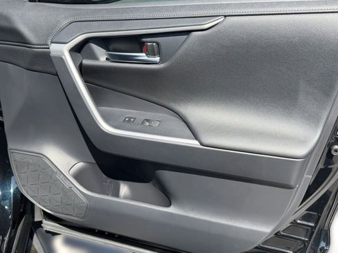 Certified 2025 Toyota RAV4 Limited w/ Advanced Technology Package image 33