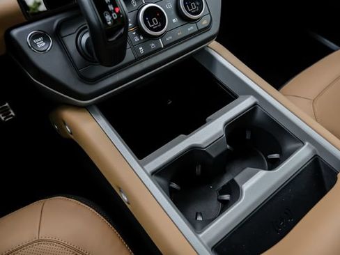 New 2026 Land Rover Defender 110 X AWD/4WD image 33