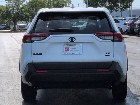 Used 2024 Toyota RAV4 LE AWD/4WD image 6