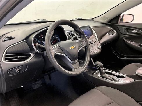 Used 2022 Chevrolet Malibu LT image 13