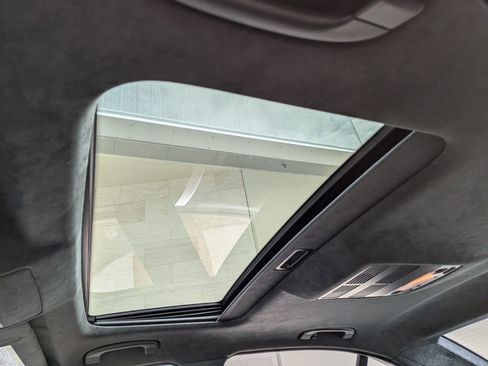 Used 2006 BMW M5 RWD image 13