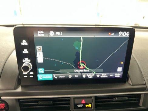 Used 2024 Honda Pilot Touring image 15