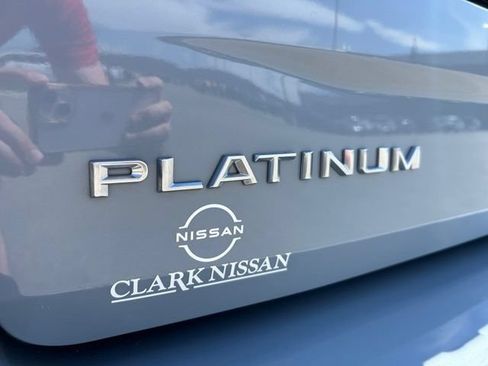 Used 2025 Ford Expedition Max Platinum w/ Driver's Package AWD/4WD image 10
