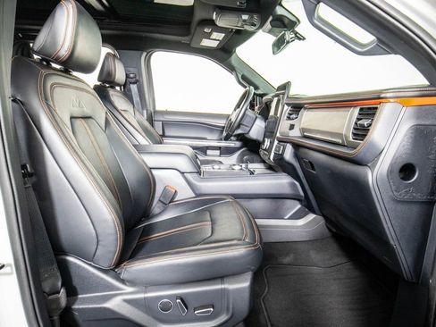 Used 2024 Ford Expedition Timberline image 10