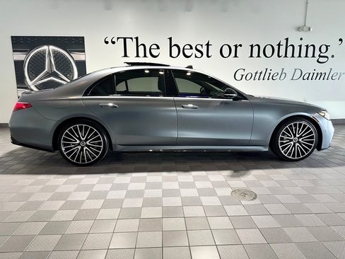 Certified 2023 Mercedes-Benz S 580 4MATIC Sedan image 3