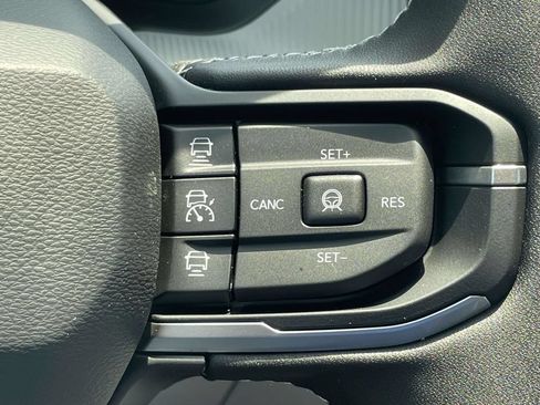 New 2026 Jeep Cherokee Laredo AWD/4WD image 31