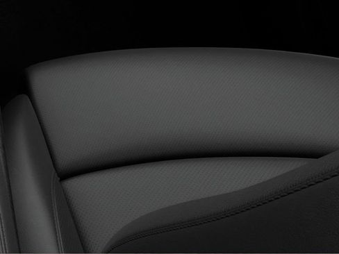 New 2026 Genesis GV60 RWD image 28