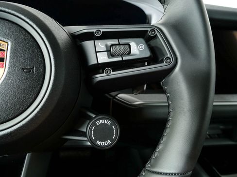 New 2026 Porsche Cayenne AWD/4WD image 12