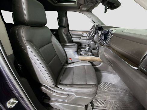 Used 2022 Chevrolet Silverado 1500 LT Trail Boss w/ Convenience Package II image 28