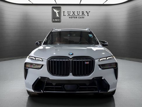 Used 2024 BMW X7 M60i w/ Executive Package AWD/4WD image 3