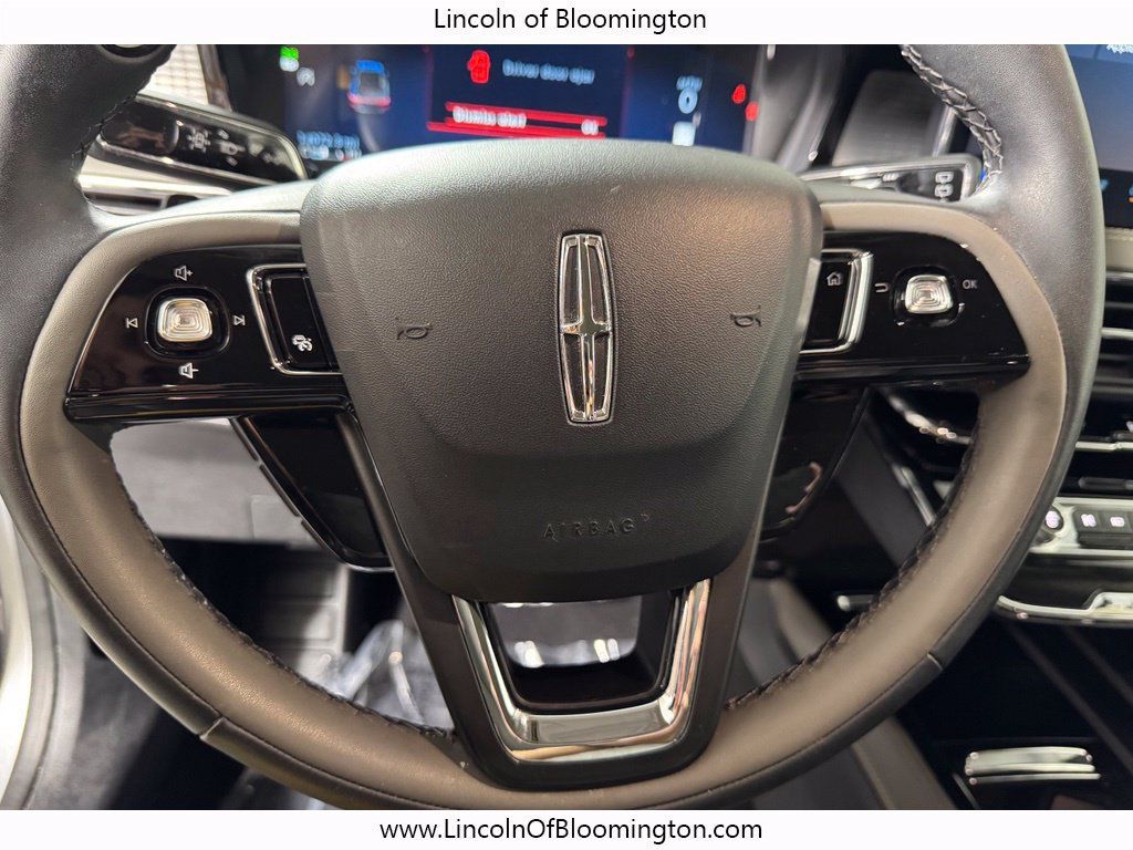 Used 2023 Lincoln Corsair AWD w/ Equipment Group 101A image 19