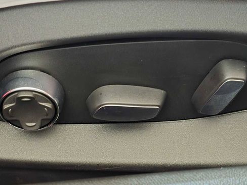 Used 2023 Chevrolet Corvette Stingray Preferred Cpe w/ Z51 Performance Package image 27