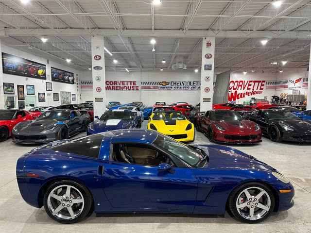 Used 2007 Chevrolet Corvette Coupe w/ Preferred Equipment Group RWD image 5