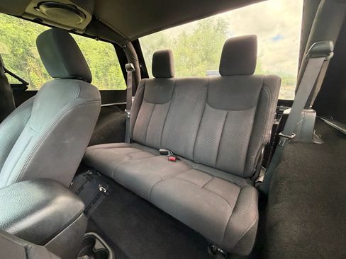 Used 2014 Jeep Wrangler Sport w/ Quick Order Package 23S AWD/4WD image 19