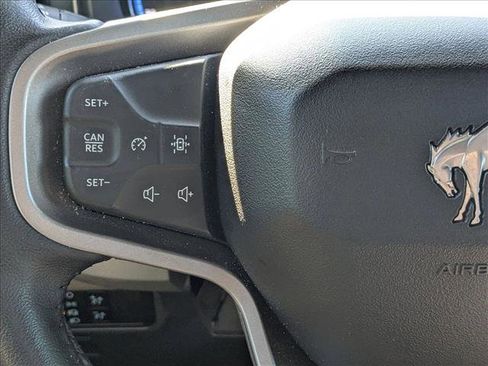 Used 2023 Ford Bronco Black Diamond image 11