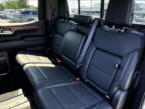Used 2023 GMC Sierra 1500 Denali w/ Denali Reserve Package AWD/4WD image 23