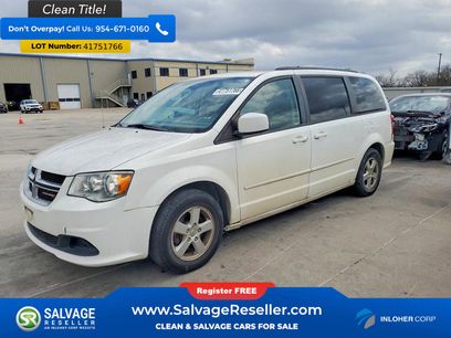 Used 2013 Dodge Grand Caravan SXT