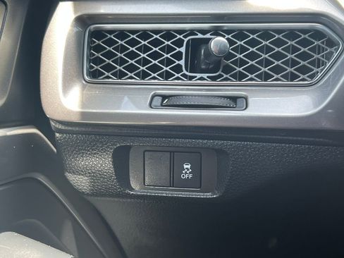 Used 2025 Acura Integra FWD image 15
