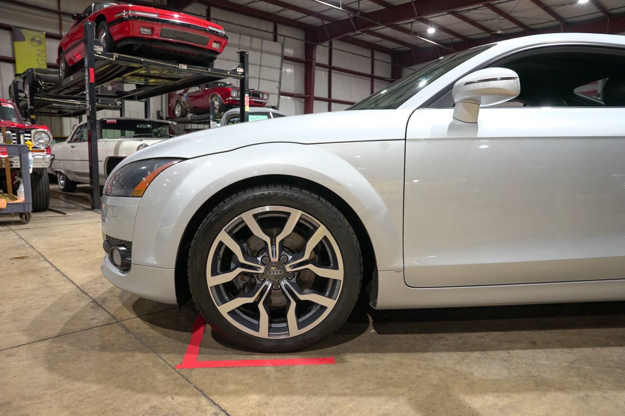 Used 2009 Audi TT 2.0T Premium Plus FWD image 3