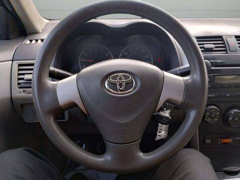 Used 2010 Toyota Corolla LE FWD image 19