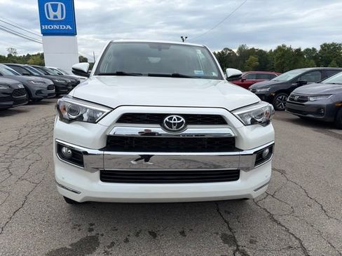 Used 2018 Toyota 4Runner Limited AWD/4WD image 9