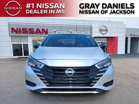 Used 2025 Nissan Versa S w/ S Plus Package FWD image 8