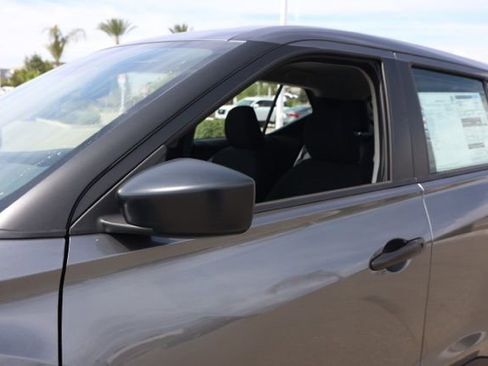 New 2025 Nissan Kicks Play S image 12