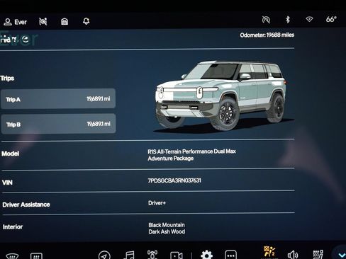 Used 2024 Rivian R1S Adventure AWD/4WD image 7