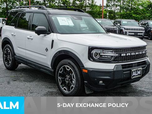 Used 2025 Ford Bronco Sport Outer Banks w/ Outer Banks Tech Package+ AWD/4WD image 4